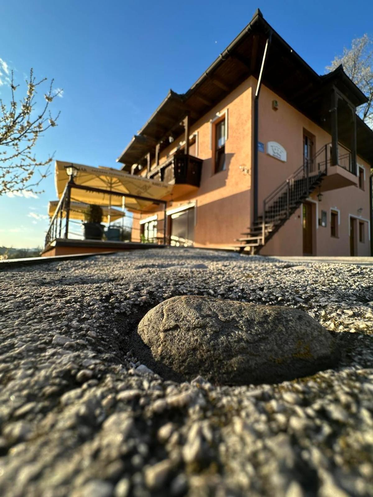 The View Apartment Visoko Exterior photo